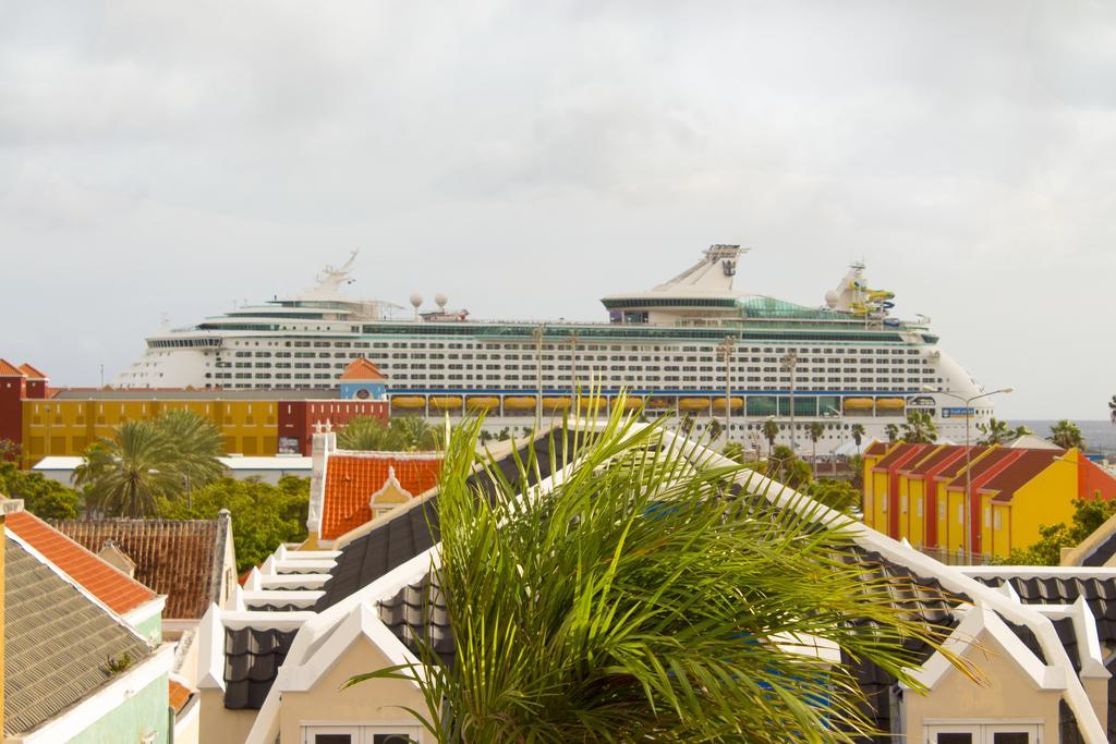 Curacao Suites Hotel Willemstad Exterior foto