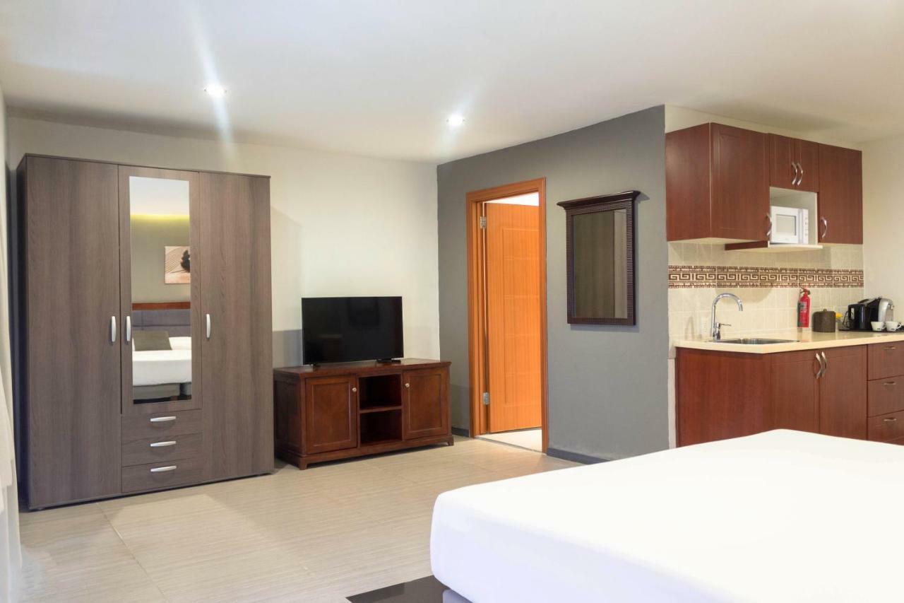 Curacao Suites Hotel Willemstad Exterior foto