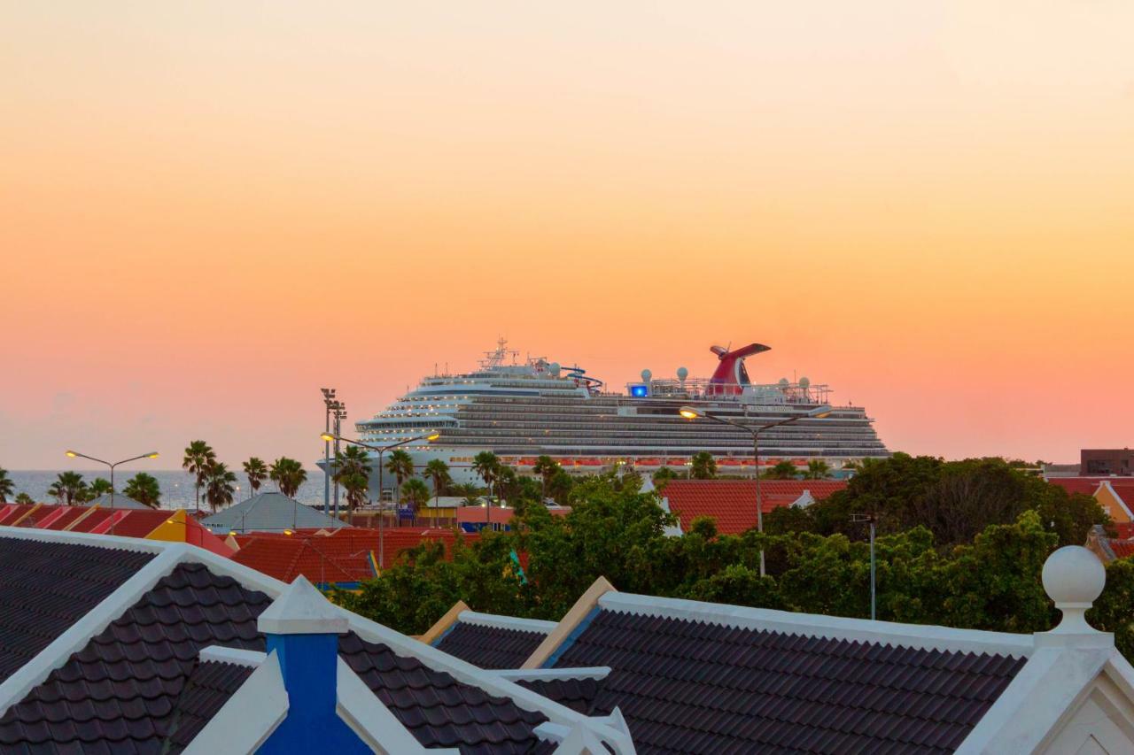 Curacao Suites Hotel Willemstad Exterior foto